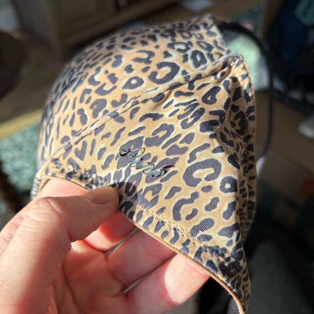 PINK Victoria’s Secret 36B Leopard Print Wear Everywhere Push Up Bra - Picture 3 of 5